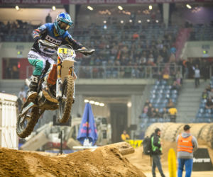 SuperEnduro w Krakowie! Duże prędkości, terenowe motocykle i skoki w powietrzu!