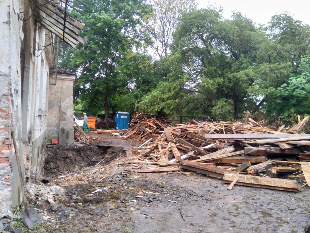 Rewitalizacja Pałacyku - Starachowice