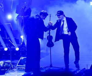 Co ona ma na sobie?! Szroeder wyglądała jak w firance z PRL-u