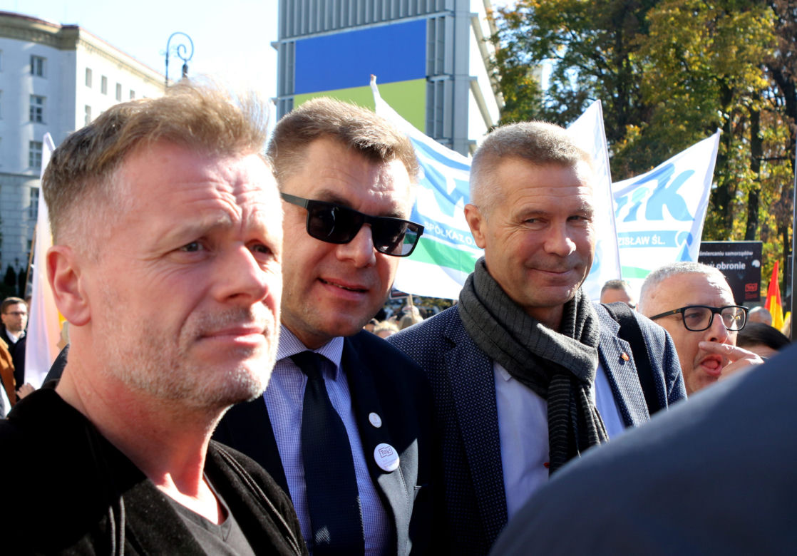 Warszawa. Samorządowcy protestowali w sprawie wysokich cen energii. „Jeśli sobie nie radzicie, oddajcie władzę!”