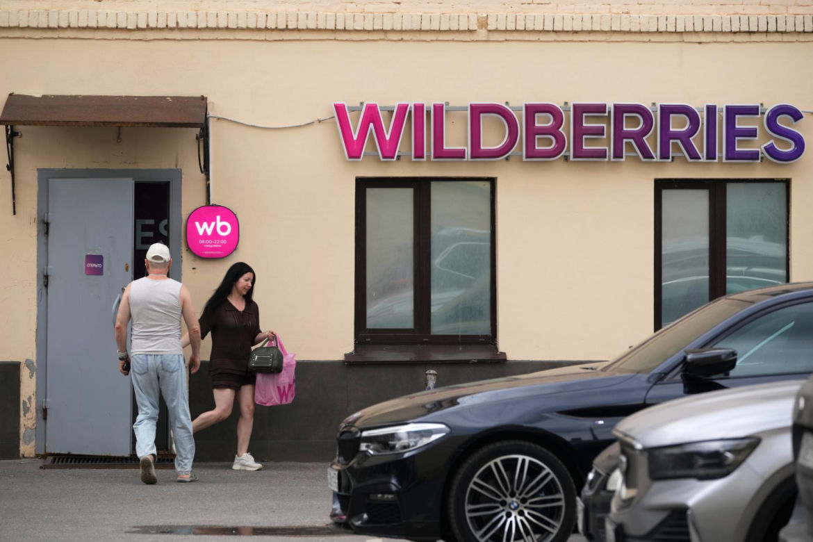 Ukraińskie naloty na rosyjskie centra e-handlu Wildberries