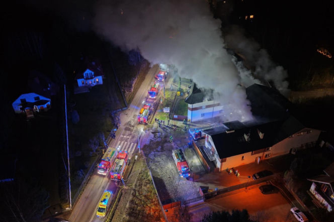 Potężny pożar pod Warszawą