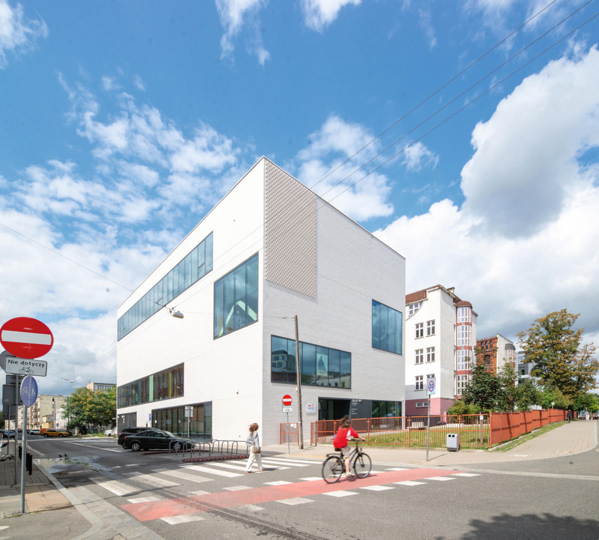 Hale sportowe / Wrocław 3
