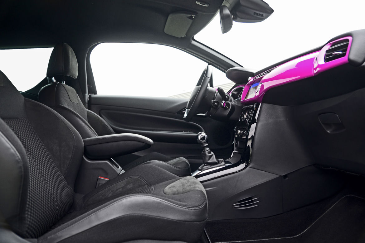 Citroen DS3 Dark Pink 1.6 THP