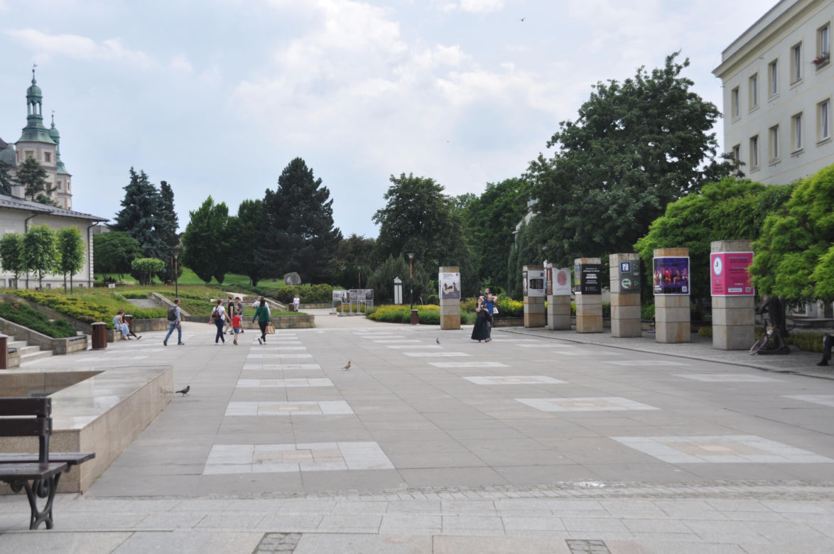 Plac Artystów 