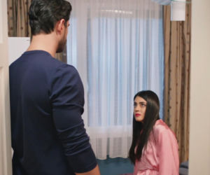 Panna młoda odc. 22. Hancer, Cihan