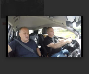 Egzamin na prawo jazdy nie taki prosty. Znani Polacy usiedli za kierownicą i przystąpili do testu