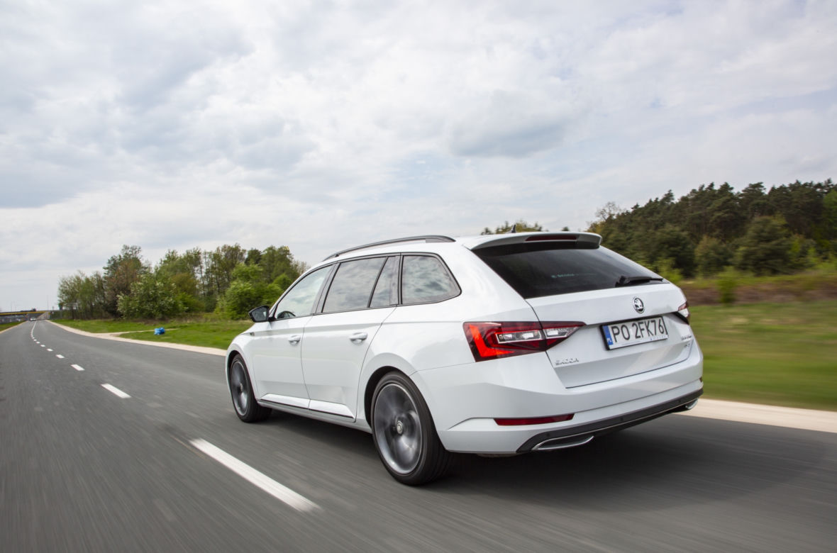 Skoda Superb Combi Sportline