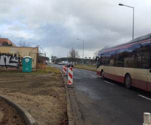 Na osiedlu Rejtana trwa budowa pętli autobusowej. Gotowa ma być do końca marca