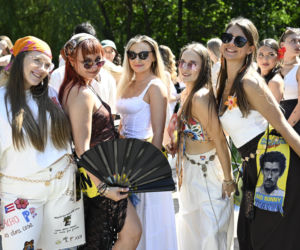 Fanki Bada Bunny'ego oszalały! Nie do wiary co przyszykowały na koncert