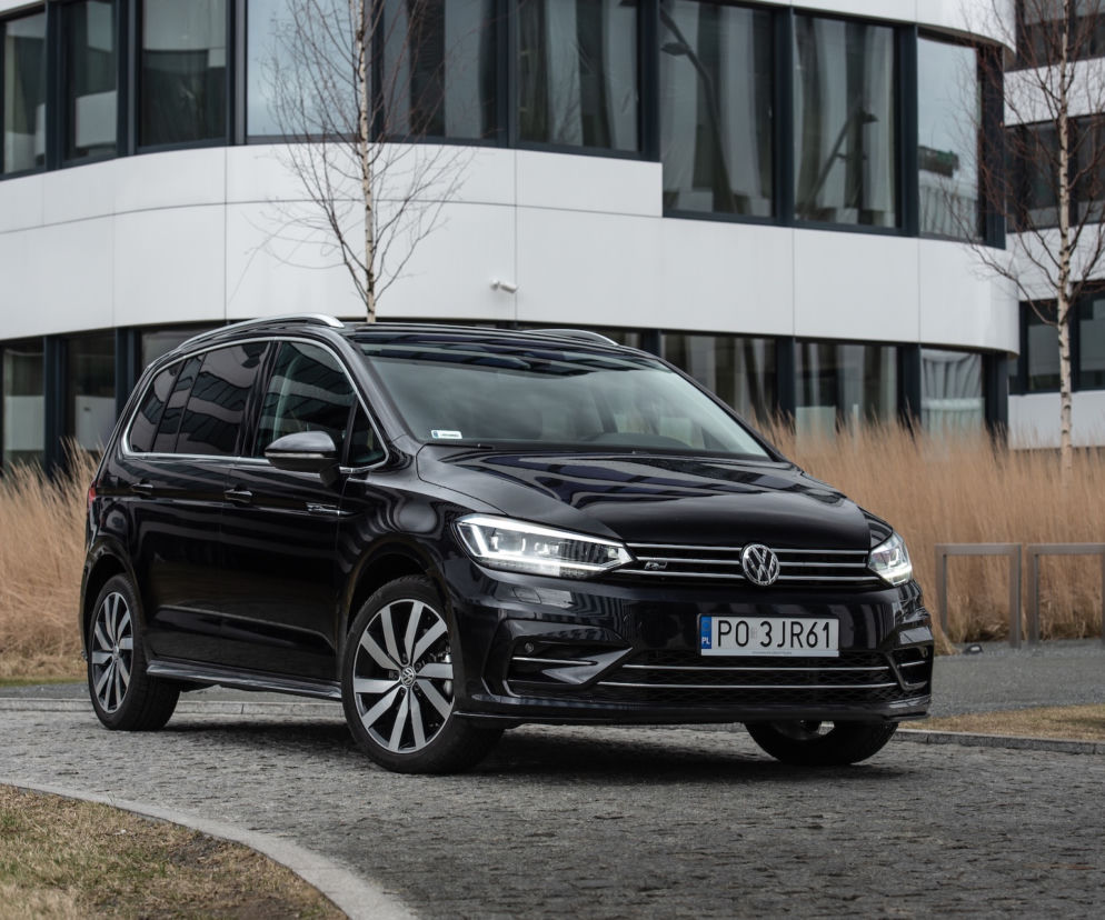 Volkswagen Touran Highline 2.0 TDI SCR 150 KM DSG