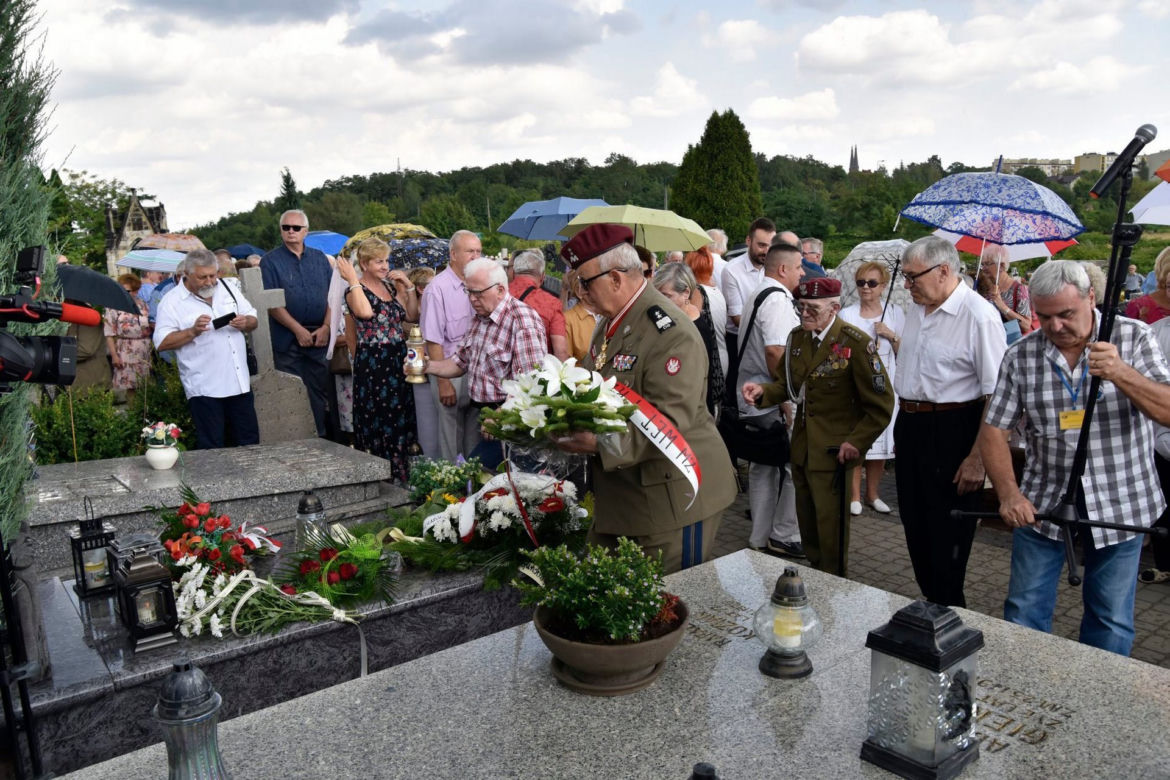 XVIII rocznica śmierci Edwarda Gierka