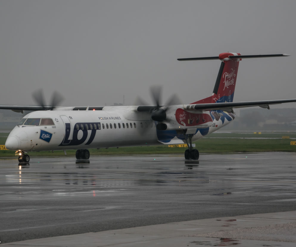 Bombardier Q400