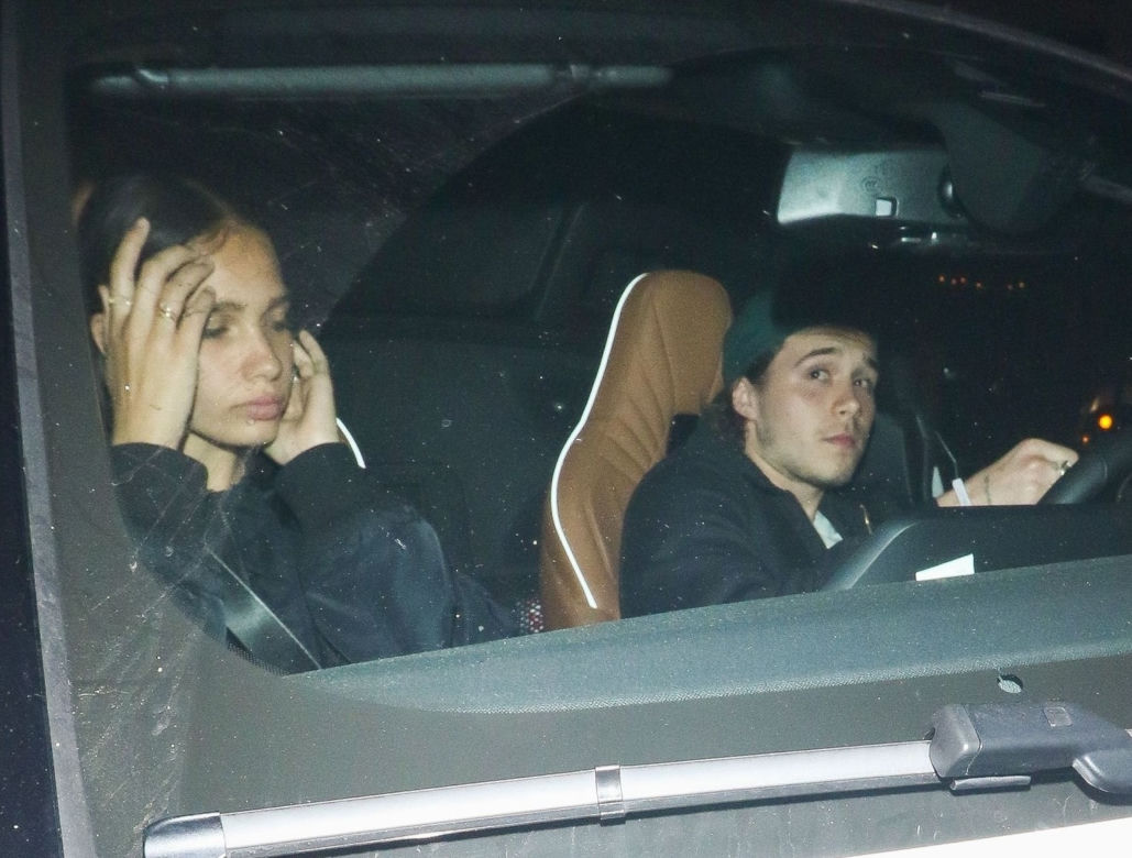 Brooklyn Beckham i Hana Cross