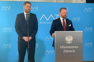 Koronawirus w Polsce. Dziennikarze ujawniają DUŻY BŁĄD  w raporcie. Czy ktoś coś ukrywa? 