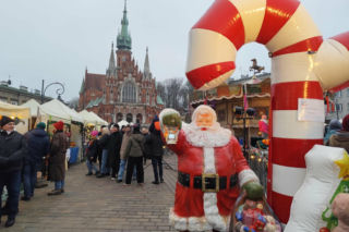 Tłumy na jarmarku na Podgórzu. Ta niezwykła atrakcja jest dostępna tylko raz w roku
