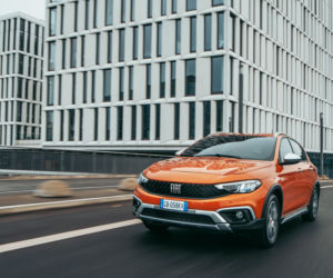 (2021) Fiat Tipo Cross