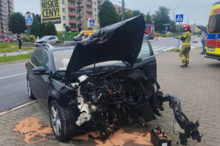 Wypadek na skrzyżowaniu w Skarżysku-Kamiennej. Są poszkodowani