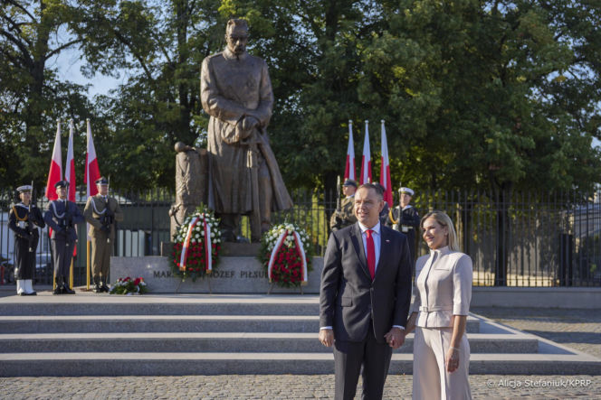 Marta Nawrocka w kostiumie na Święcie Wojska Polskiego. Czym zaskoczy pierwsza dama w tym roku?