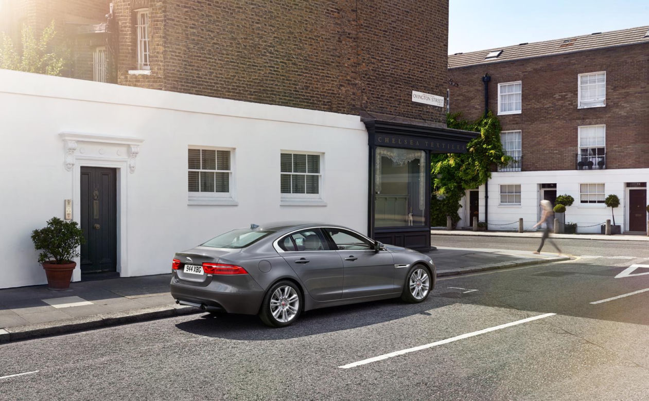 Jaguar XE 2015