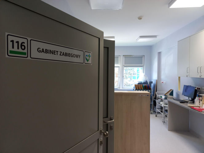 Ginekologia w szpitalu w Lesznie jak nowa. Tak wygląda po wielkim remoncie
