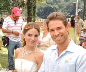 Amores verdaderos. Nikki (Eiza González), Francisco Guzman (Sebastián Rulli)