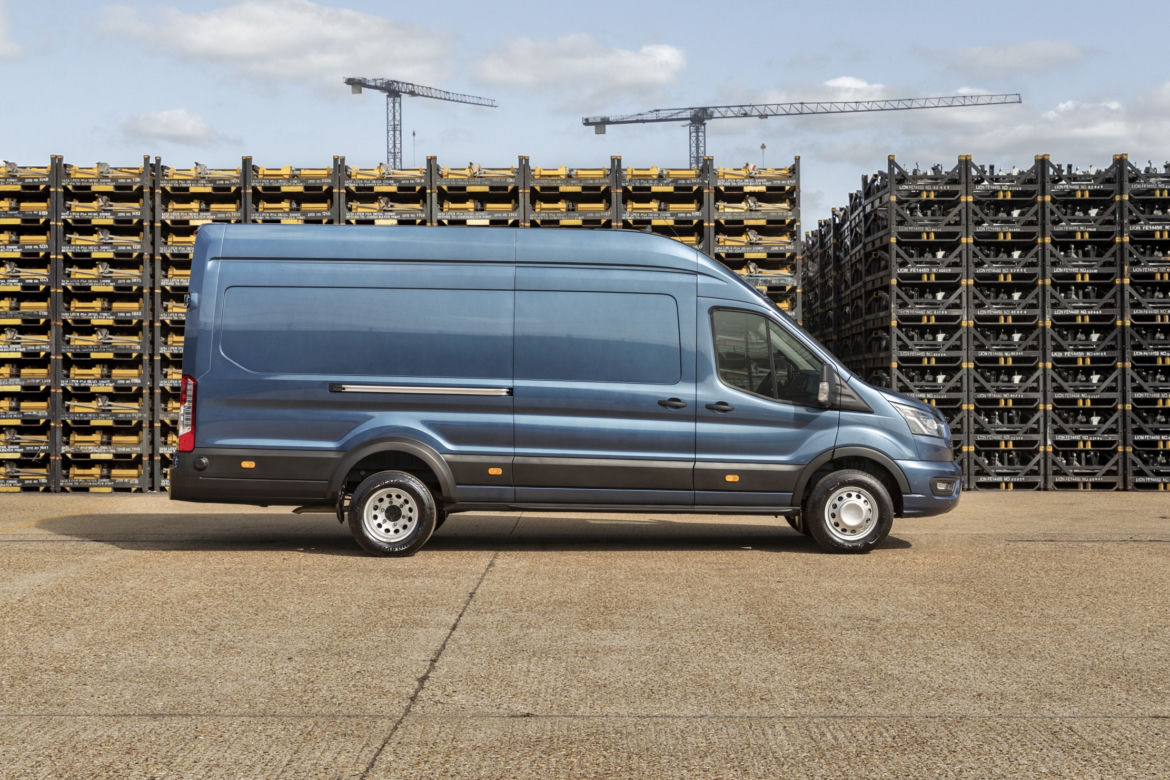 Ford Transit z DMC 5 ton