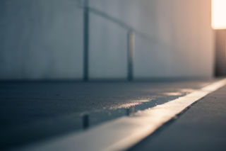 Udaremniono zamach bombowy w Paryżu. Co znaleziono pod bankiem?