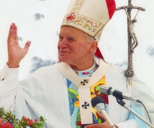 Dziś 106 rocznica urodzin Karola Wojtyły