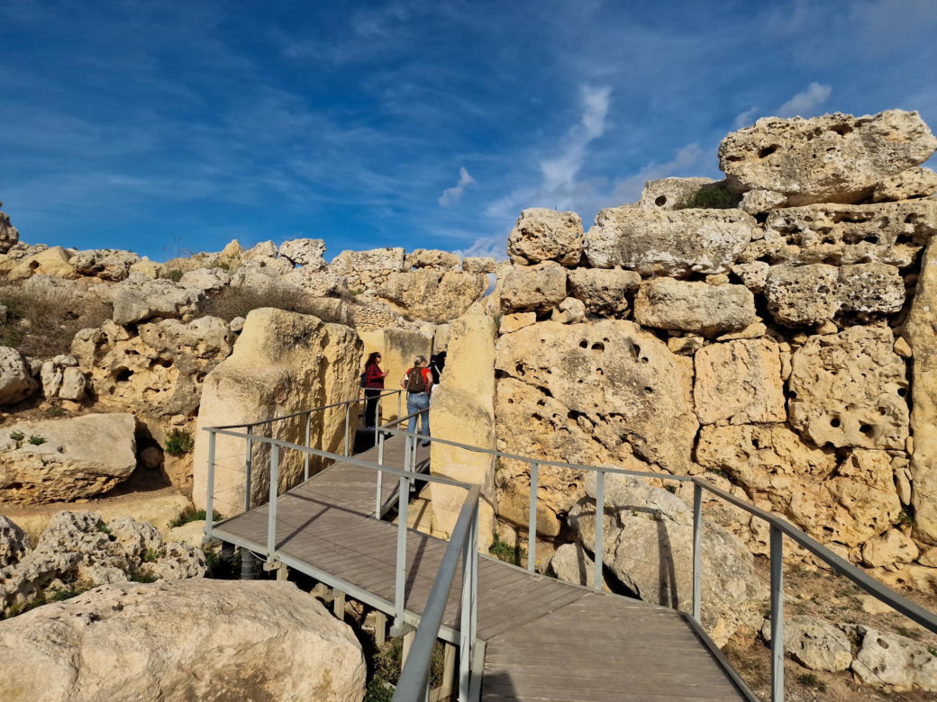 Prastare cuda wyspy Gozo. Kompleks świątyń Ġgantija i jego nierozwiązane tajemnice