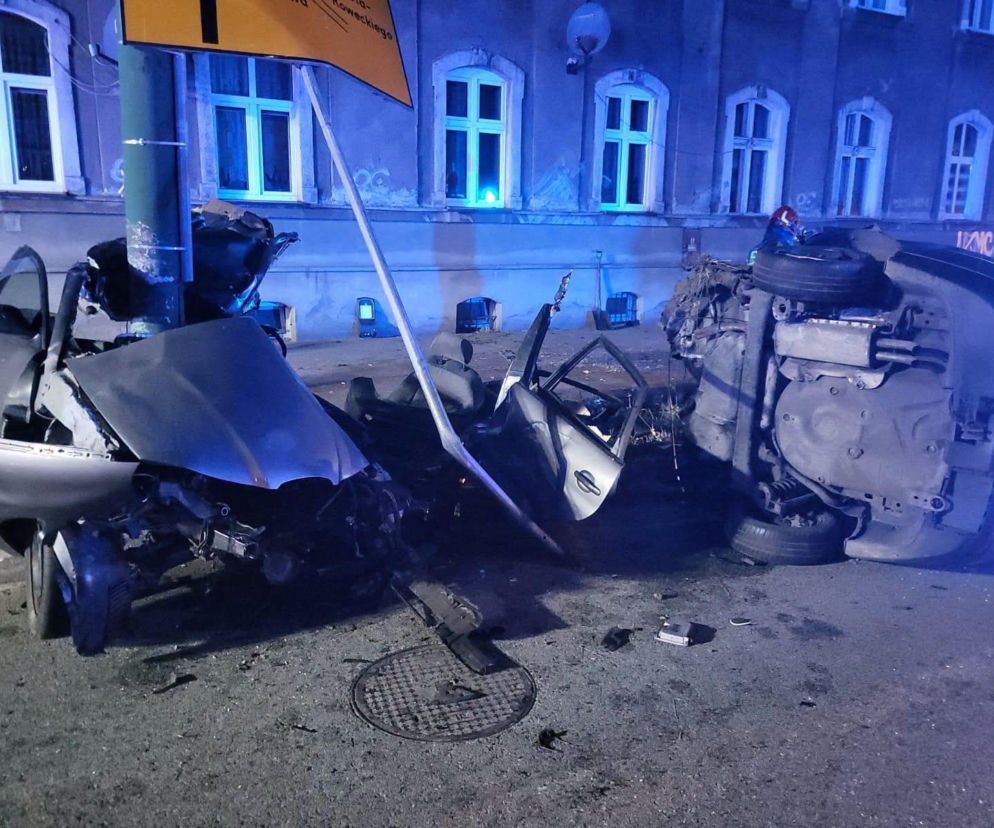 Auto pękło na pół. Prezydent reaguje po makabrycznym wypadku