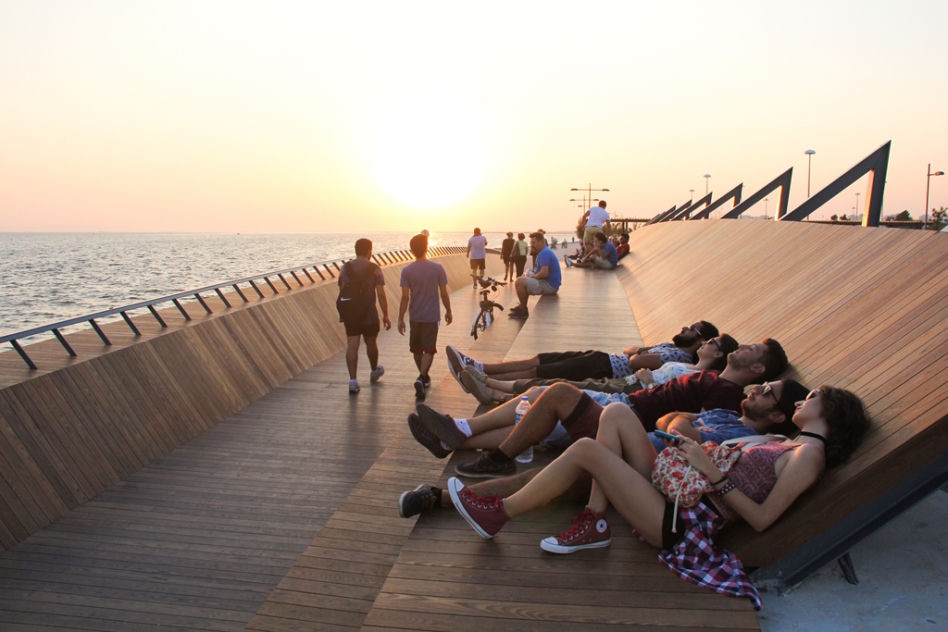 Bostanli Sunset Lounge - fot. ZM Yasa Architecture (2)