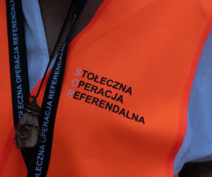 Referendum przeciw Trzaskowskiemu ruszyło. Jedni podpisują, inni mówią: „To kompletna bzdura”