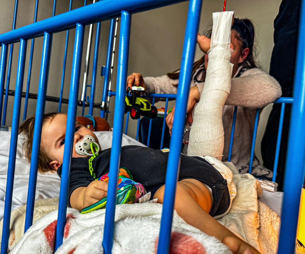 Zamiast do szpitala, trafiła do domu. Dramat malutkiej Antoniny po wypadku. Mamy odpowiedź placówki