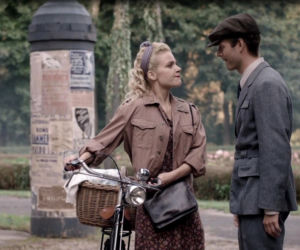 Wojenne dziewczyny 3 sezon odc. 30. Ewka (Vanessa Aleksander), Leon (Marcin Korcz)