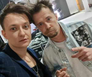 Bartosz Obuchowicz i piękne kobiety w klipie Pawła Tura
