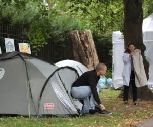 16 000 za zduszenie strajku, 3000 za ratowanie życia