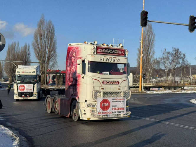 Protest przewoźników na obwodnicy Trójmiasta