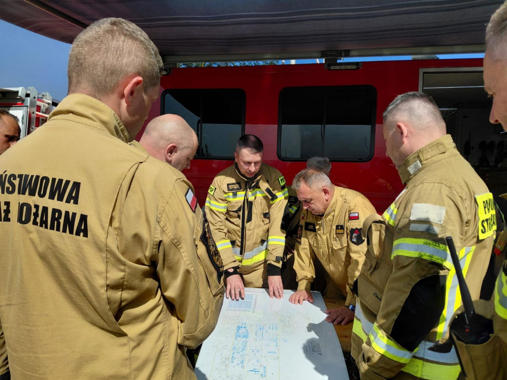 Pożar w Kawlach. Trwają poszukiwania zaginionego strażaka
