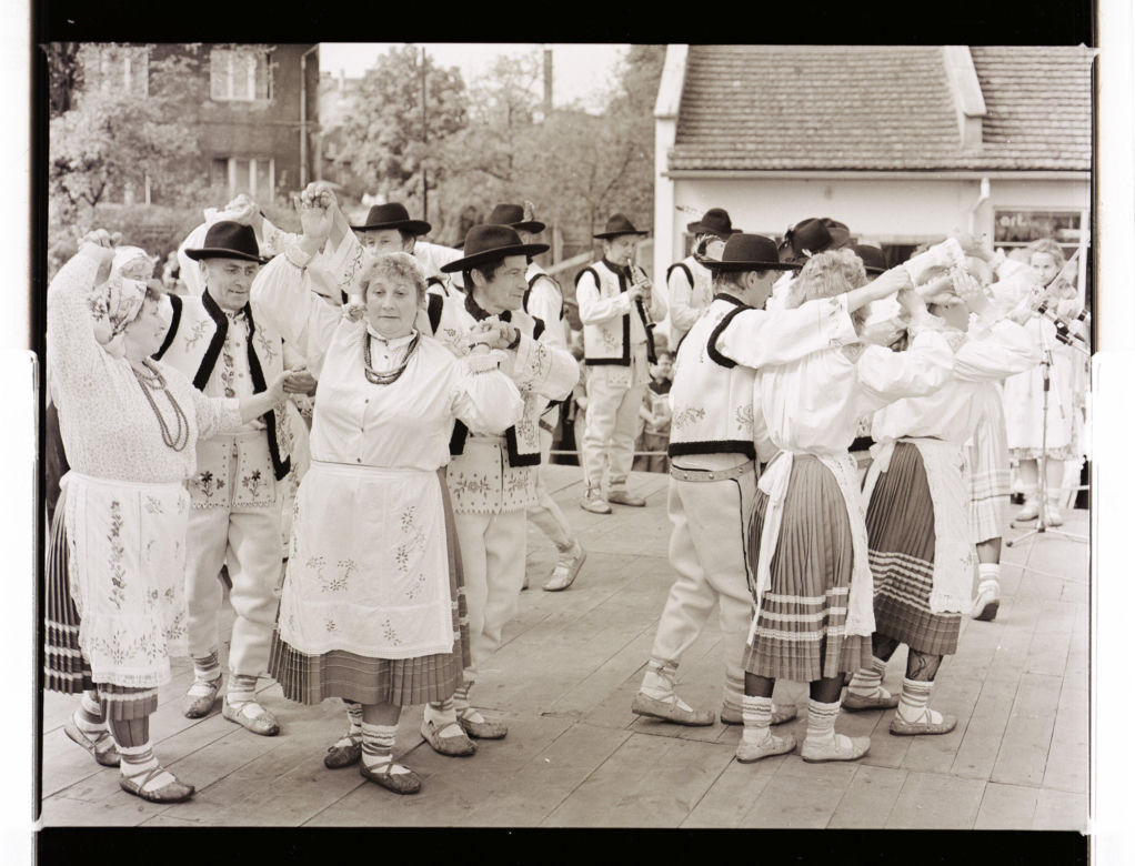 Winobranie w Zielonej Górze w latach 1963-1973. Oto jak bawiono się podczas największego Święta Wina w Polsce
