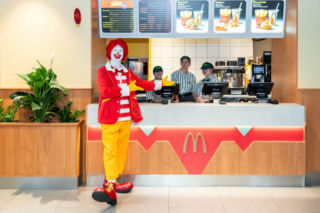 Smak Maka. Bez mięsa. Zupełnie nowy burger wkracza do restauracji w całej Polsce 