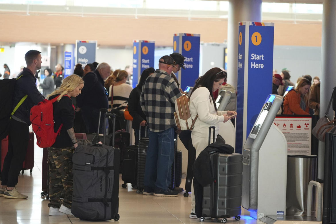 To może być rekordowe Thanksgiving na drogach i lotniskach