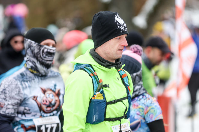 Wystrzał startera zamiast szampana. Tłumy powitały Nowy Rok na XX Śląskim Maratonie Noworocznym Cyborg