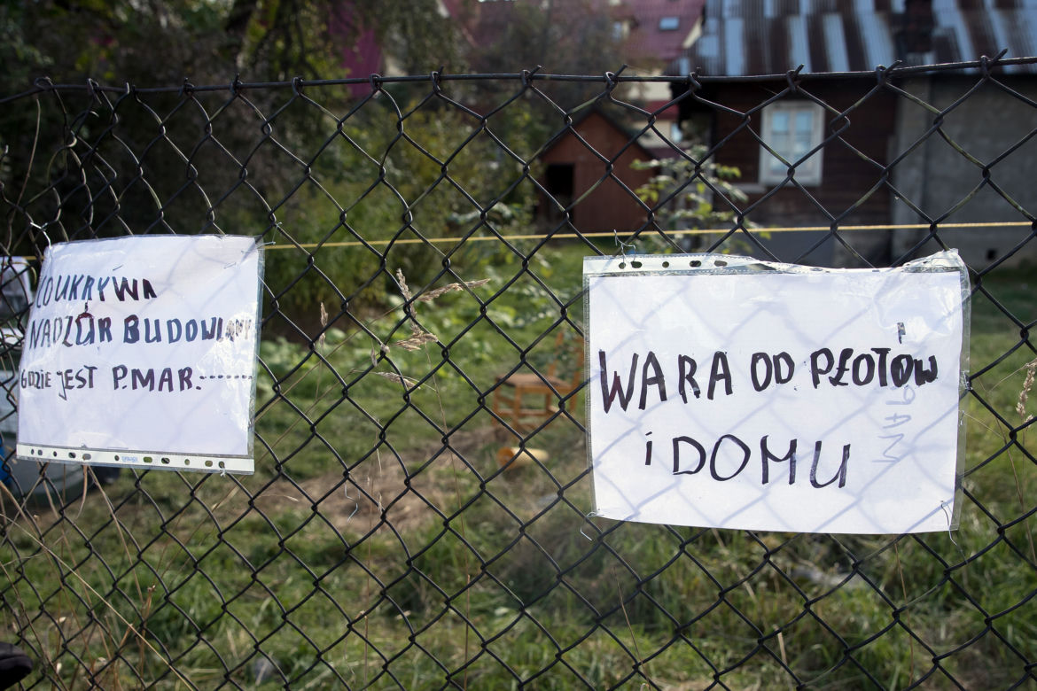 Góralka walczy o 20 cm ziemi, które, jak twierdzi chce jej zabrać sąsiad