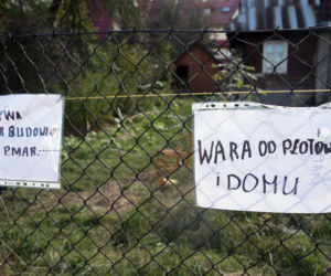 Góralka walczy o 20 cm ziemi, które, jak twierdzi chce jej zabrać sąsiad