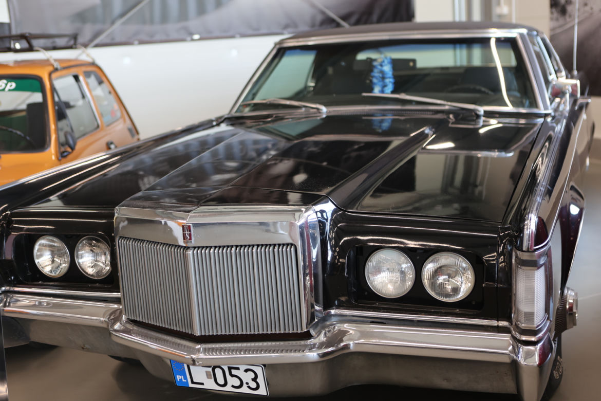 Stała ekspozycja pojazdów zabytkowych – „Jaro Retro Auto Classic Garage” w Lublinie