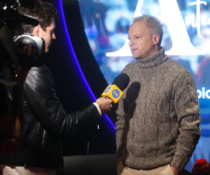 Taką relację z matką ma Maciej Stuhr. Prawda wyszła po latach