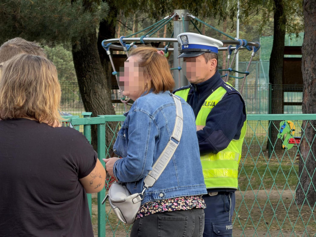 Kolejny atak nożem w szkole! 15-latek ranił trzy osoby, w tym dyrektora. Jedna była reanimowana