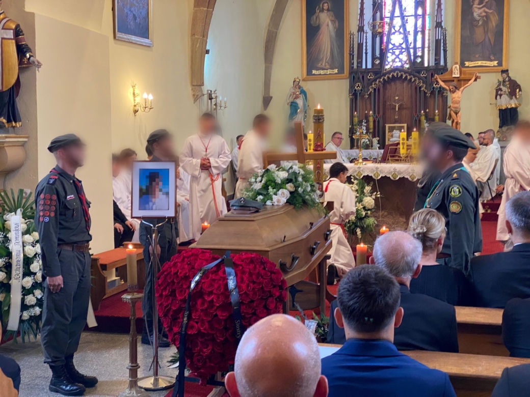 Harcerz utonął na obozie. Pogrzeb 15-letniego Dominika