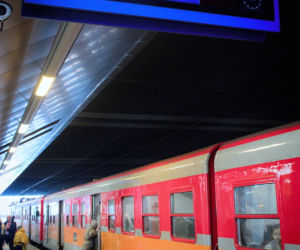 Uchodźcy z Krakowa wyjechali do Niemiec. Czekały na nich specjalne pociągi